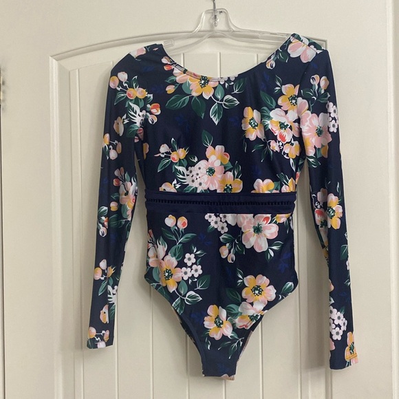 Cupshe Other - BNWT Cupshe Floral Bathing Suit